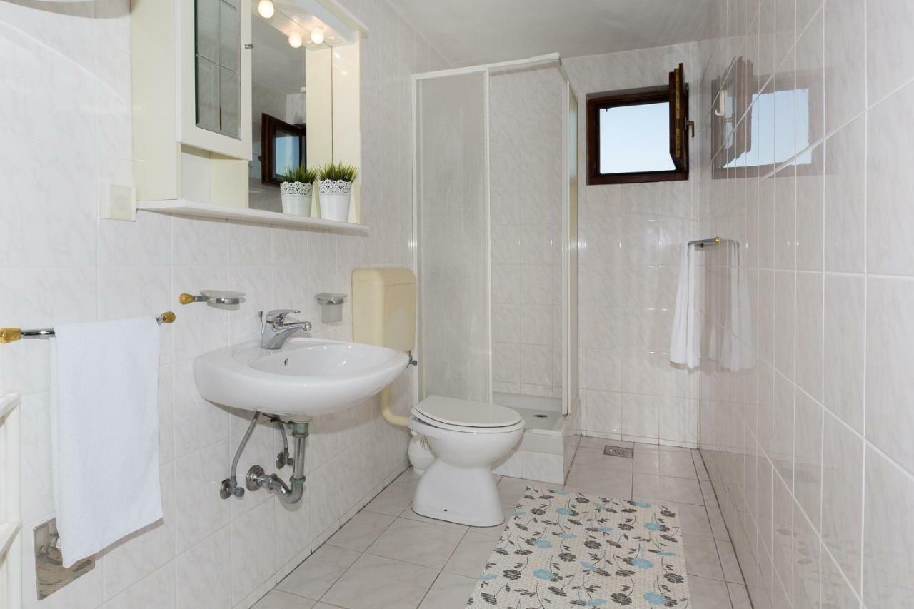 Cozy Apartment Josipa Privlaka  Bagian luar foto