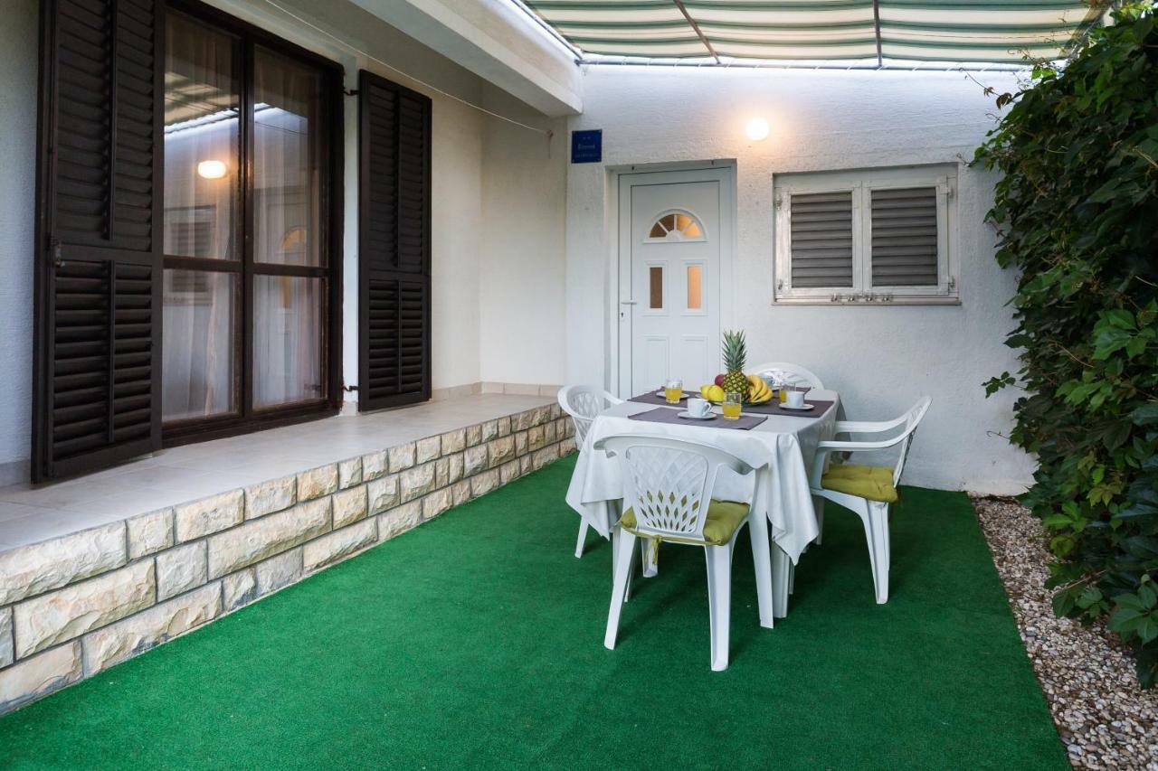 Cozy Apartment Josipa Privlaka  Bagian luar foto